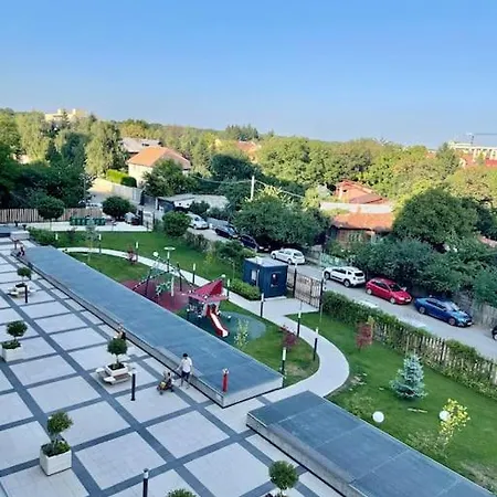 Cozy In The Northern Part Of Apartment *